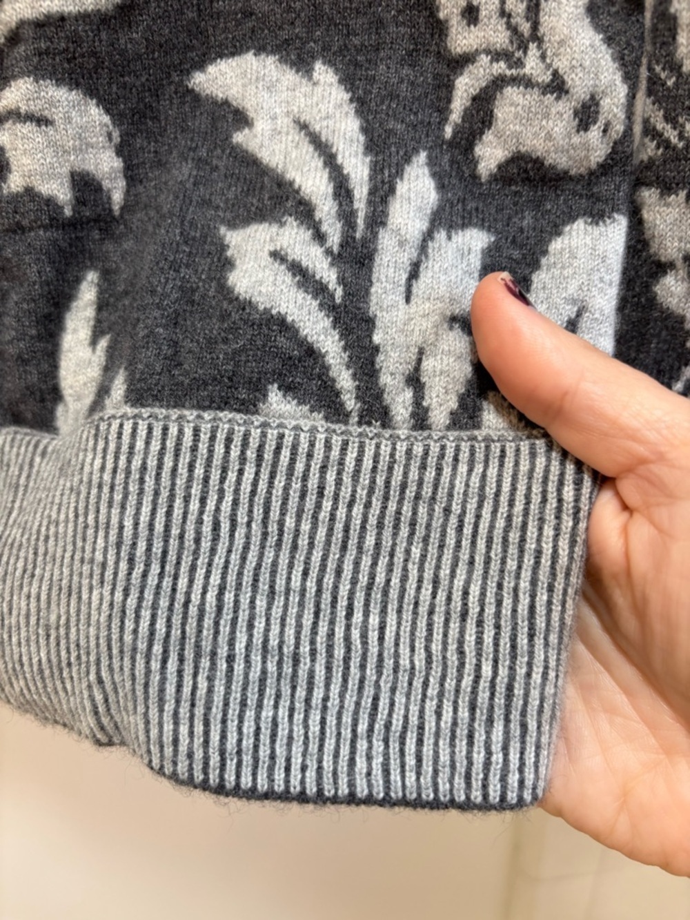 Happy Sheep Wool Jacquard Cardigan Size Medium Crewneck Old Money Quiet Luxury - Picture 3 of 13
